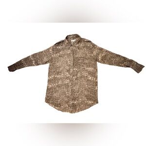 Equipment Femme Croc-Print Silk Button-Up Shirt – Size S